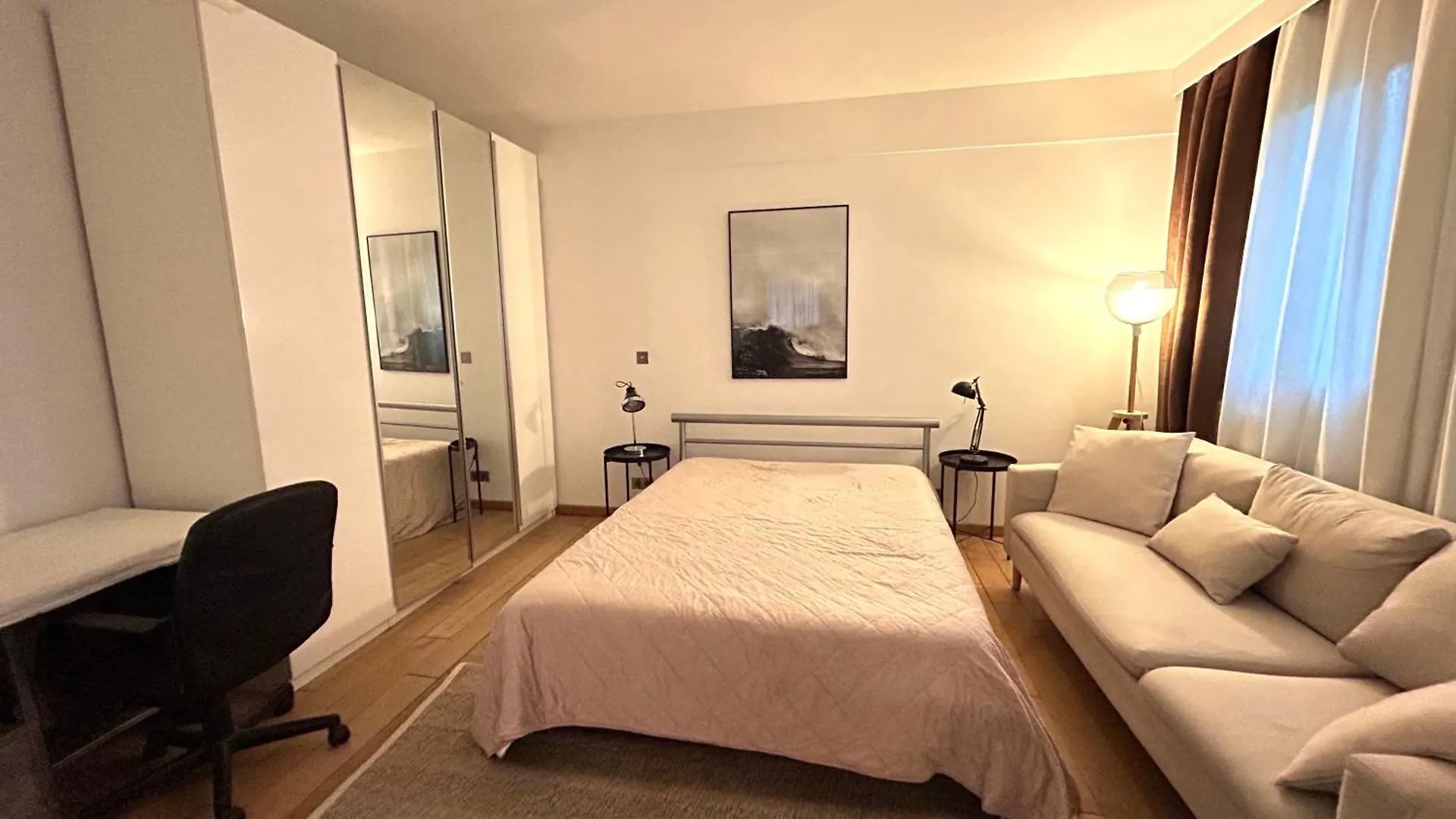 Big Apartment Eiffel Tower View Paris